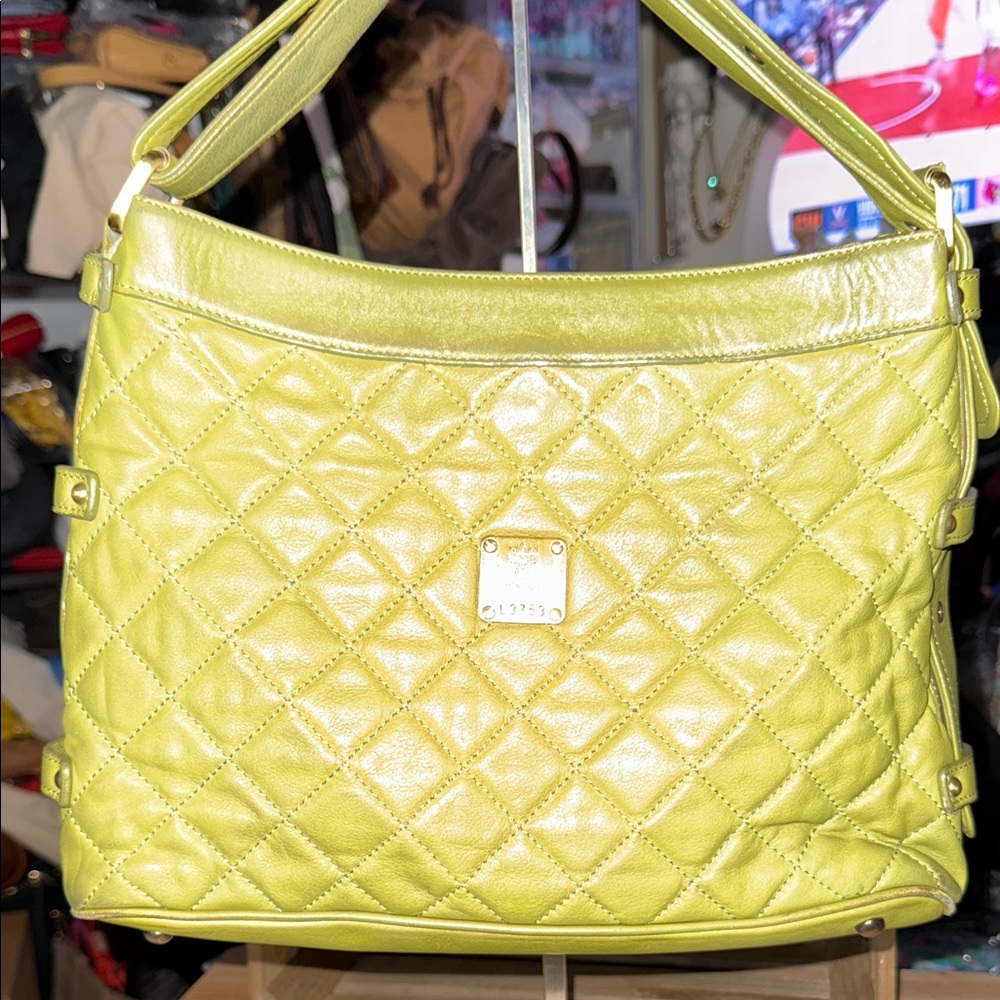 MCM Vintage Green Quilted Leather convertible Hand to Shoulder Bag - Picture 2 of 13